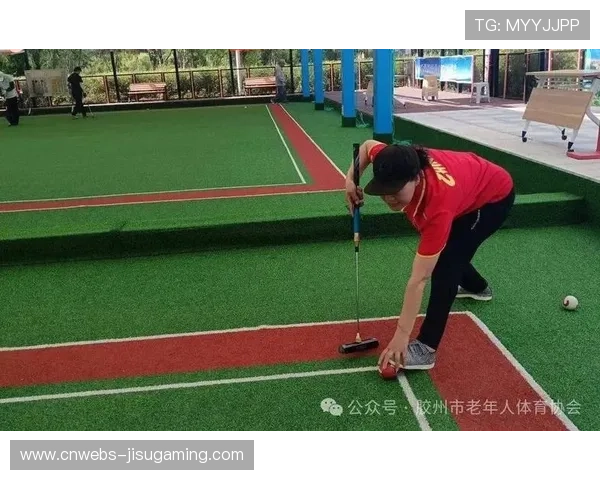 公益人士捐赠专业球杆，助力乡村孩子实现曲棍球梦想